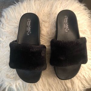 Fuzzy Platform Slides
